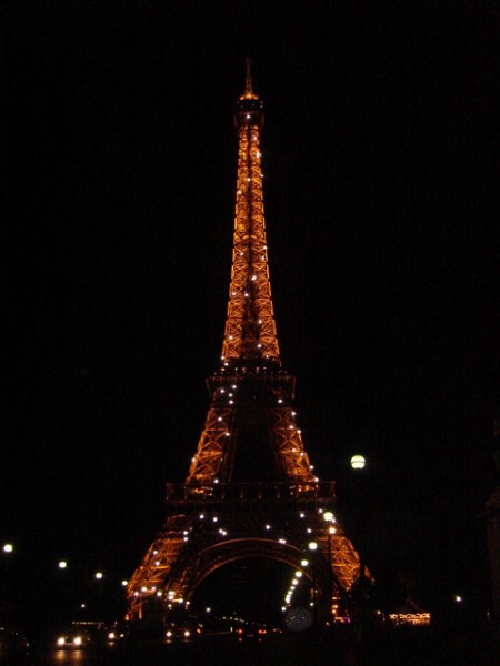 坐朋友車睇巴黎夜景 