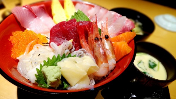 來想去築地吃壽司﹐但最後買到沒有足夠日元去築地吃﹐就在銀座吃平價的    