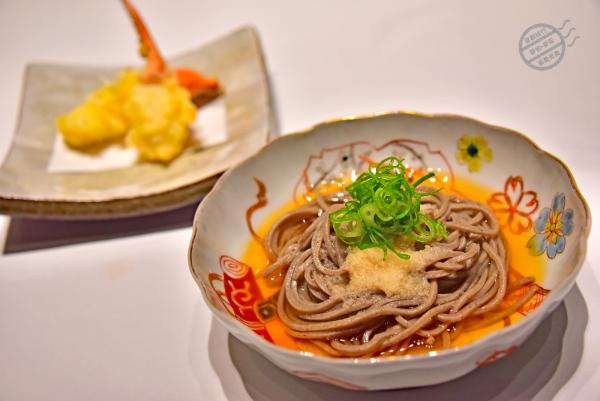 福井著名的手打蕎麥麵＋螃蟹天婦羅